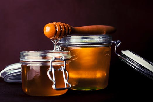 Is Honey Good For My Singing Voice?